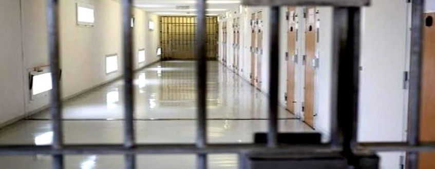 مشاوره حقوقی انواع مرخصی در زندان